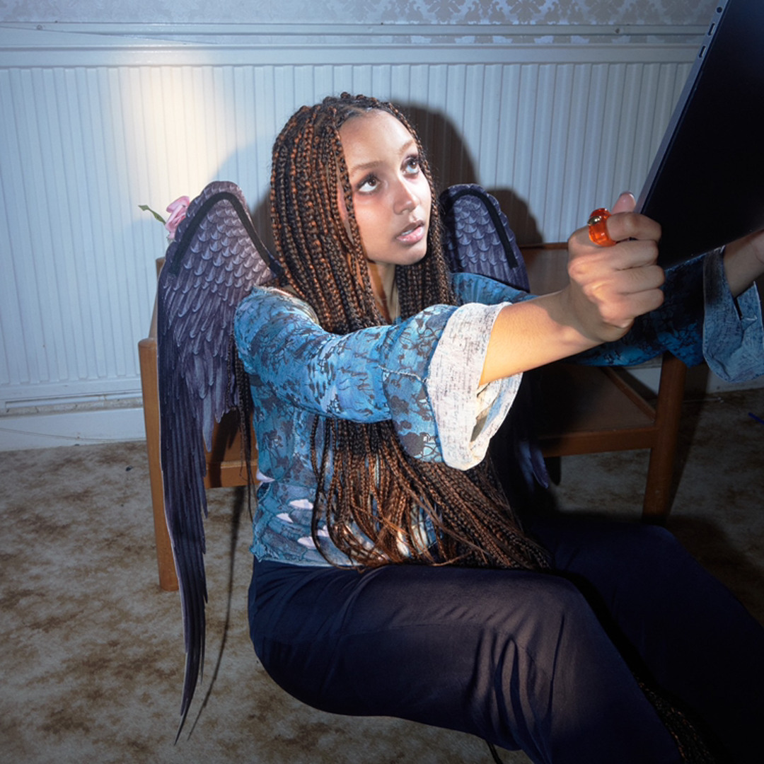 PinkPantheress Age, Bio Career And Net Worth - Profiles Networth